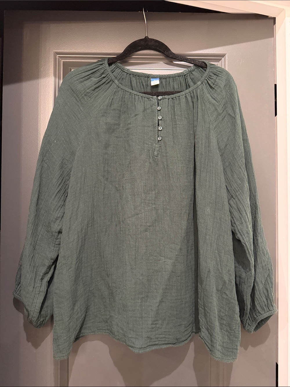 Old Navy Relaxed Peasant Blouse in Emerald Green